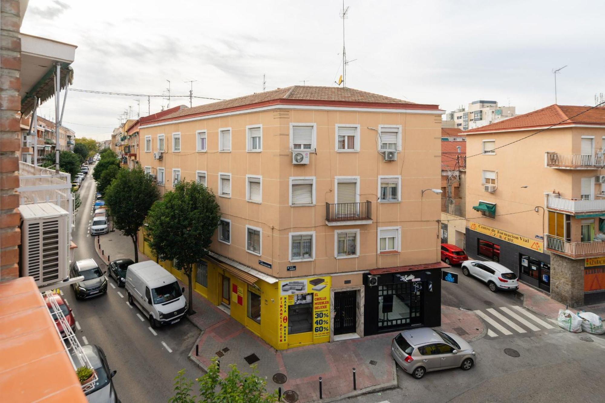 Madrid Riverside Studios Con Parking Incluido Alquiler Temporal Exteriér fotografie