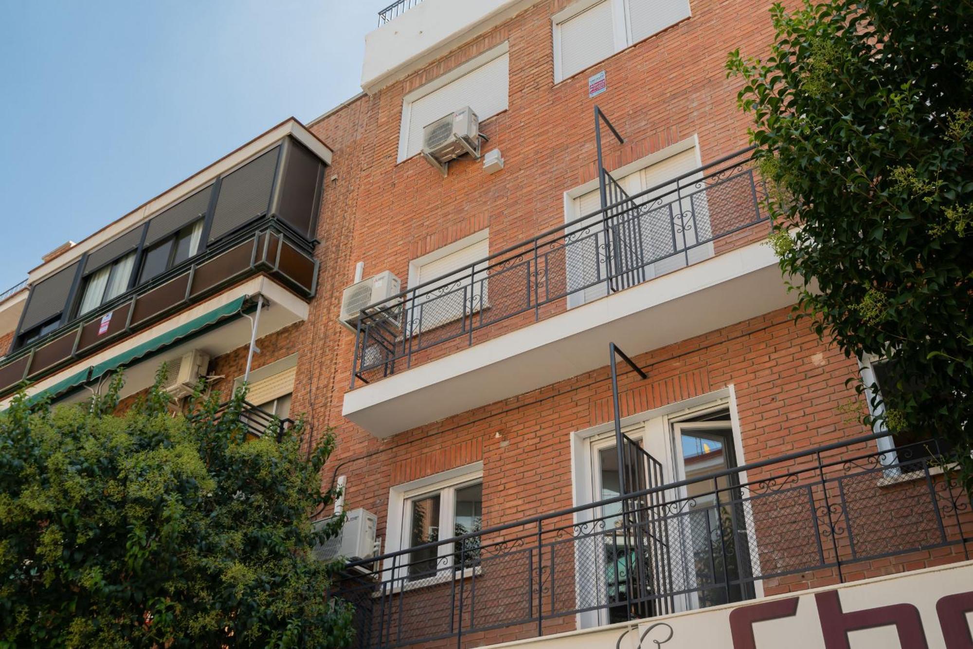 Madrid Riverside Studios Con Parking Incluido Alquiler Temporal Exteriér fotografie
